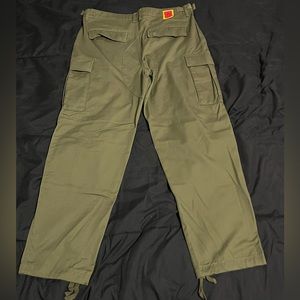 Empyre pants olive green size 30 waist